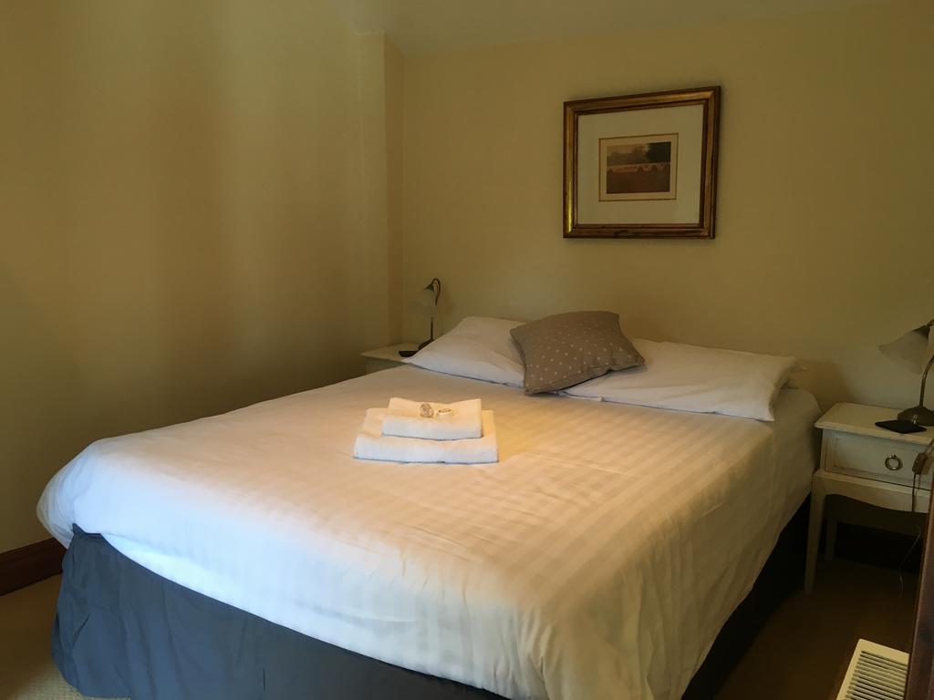 The Crown Hotel Mundford المظهر الخارجي الصورة