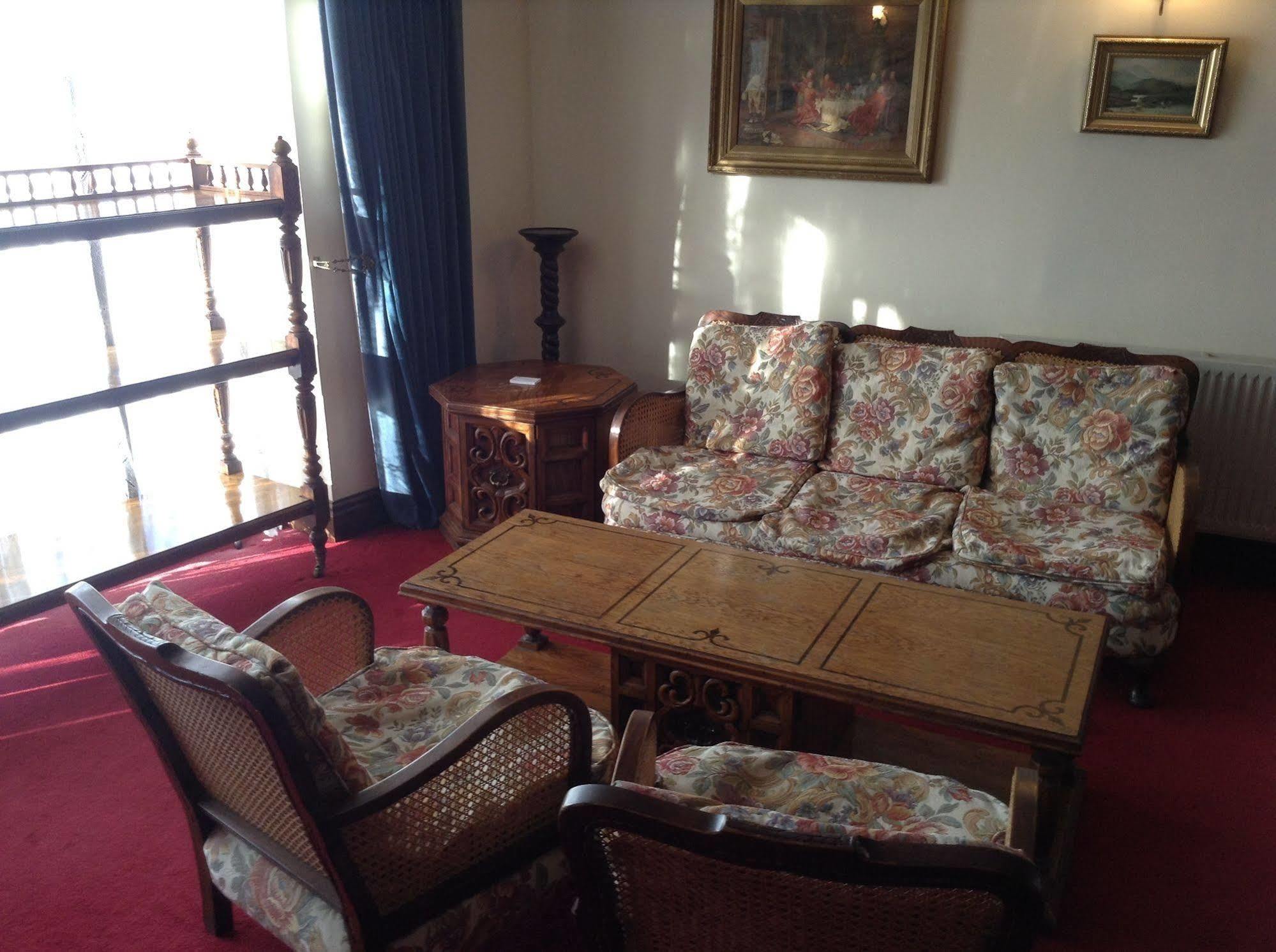 The Crown Hotel Mundford المظهر الخارجي الصورة