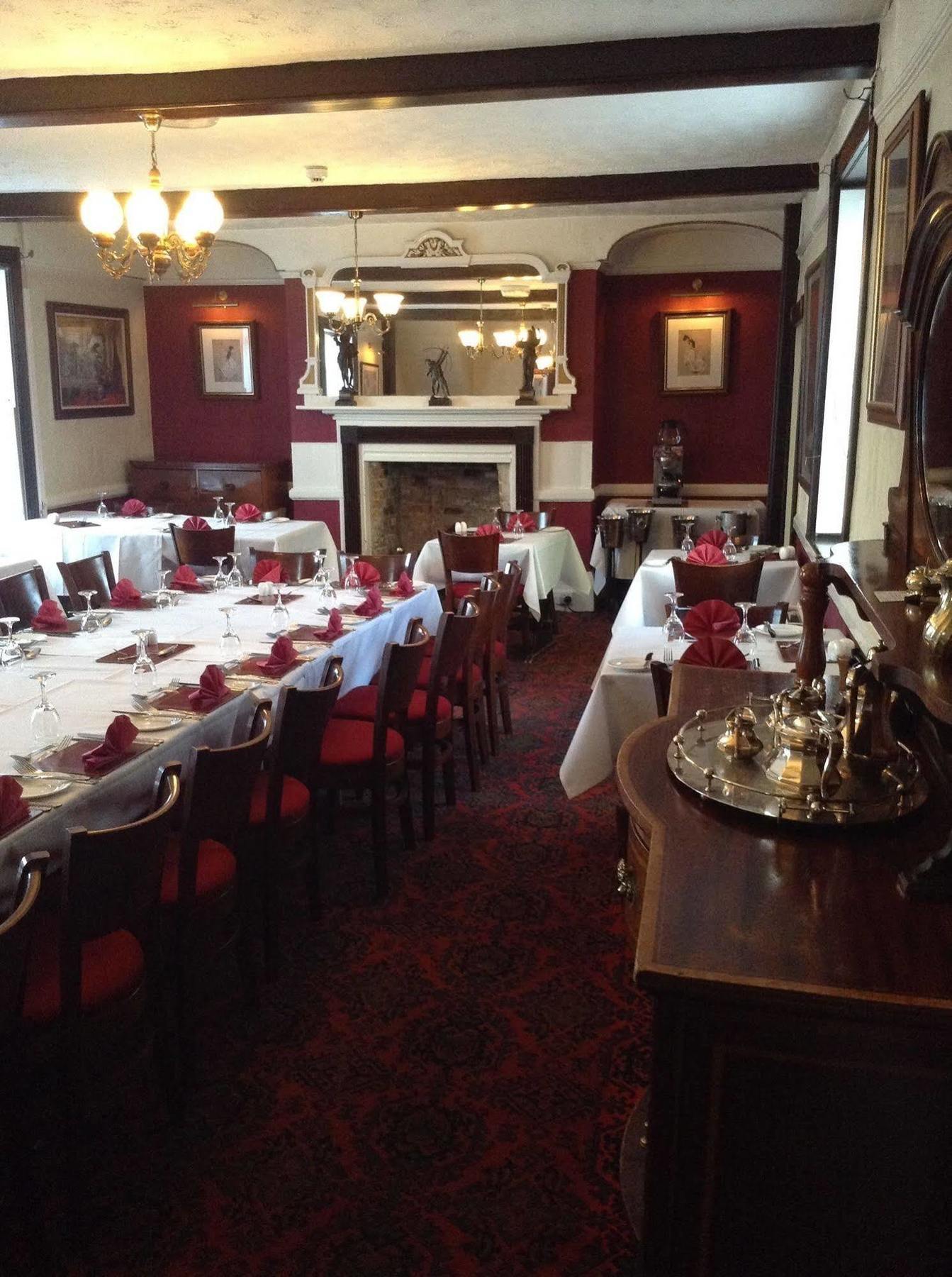 The Crown Hotel Mundford المظهر الخارجي الصورة
