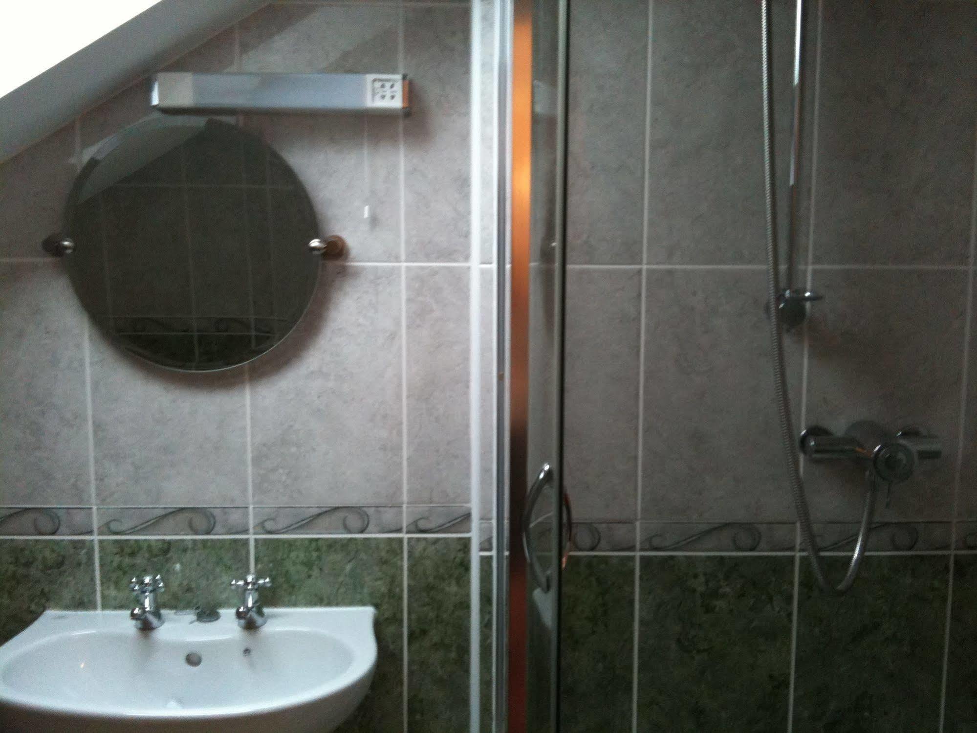 The Crown Hotel Mundford المظهر الخارجي الصورة